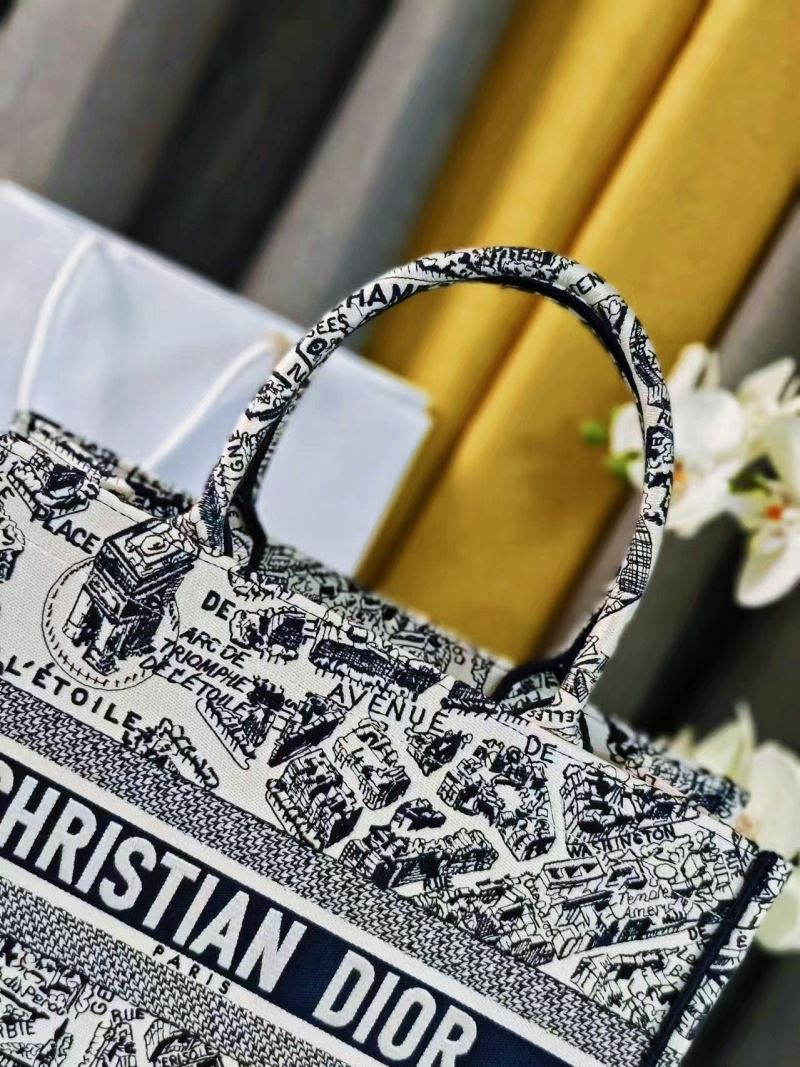 Christian Dior Shopping Bags